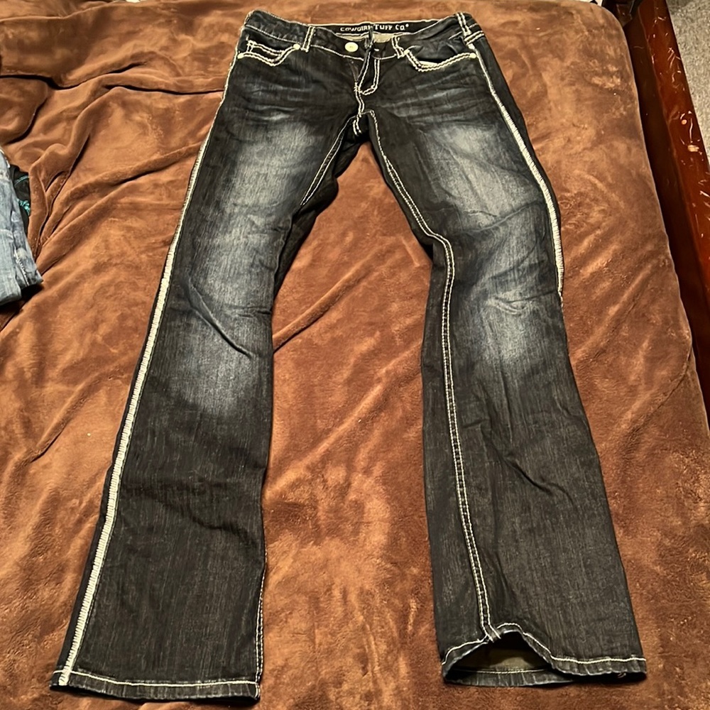 Cowgirl Tuff - Indigo and Cream W-28 L-35